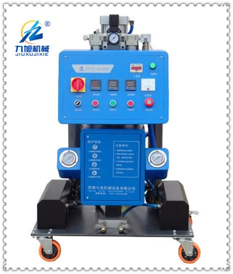 JNJX-Q2600型聚氨酯發(fā)泡機(jī)