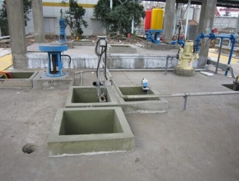 電廠除鹽水箱聚脲施工